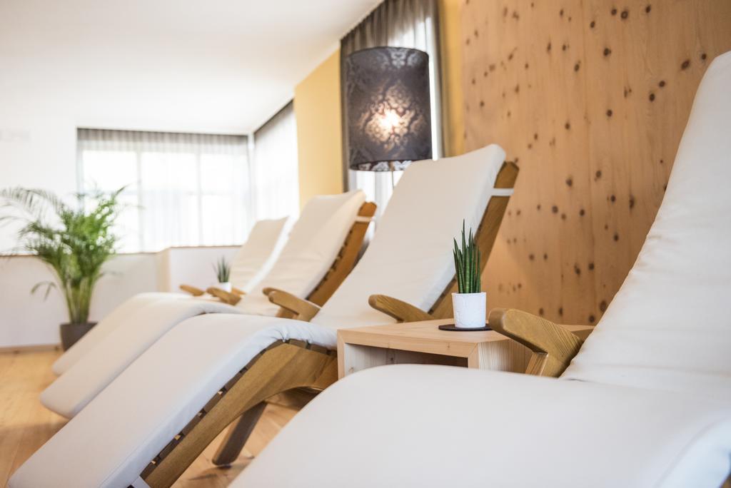 Hotel Villa Kastelruth Экстерьер фото